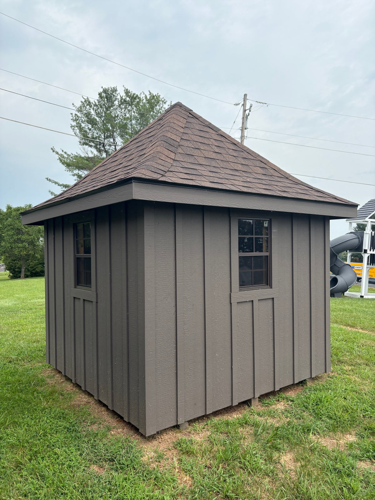 11X11 Hip Barn (#3790)