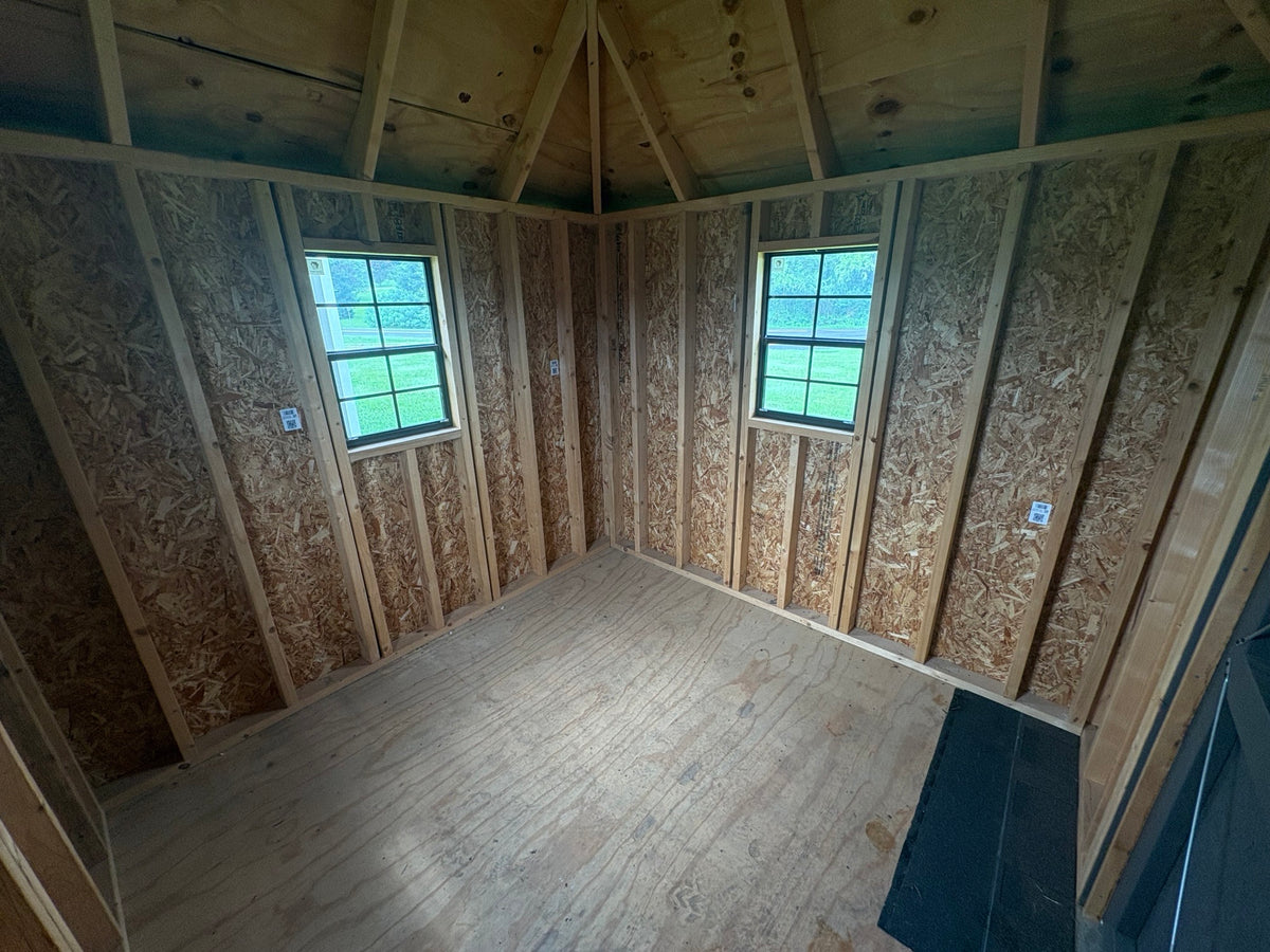 11X11 Hip Barn (#3790)