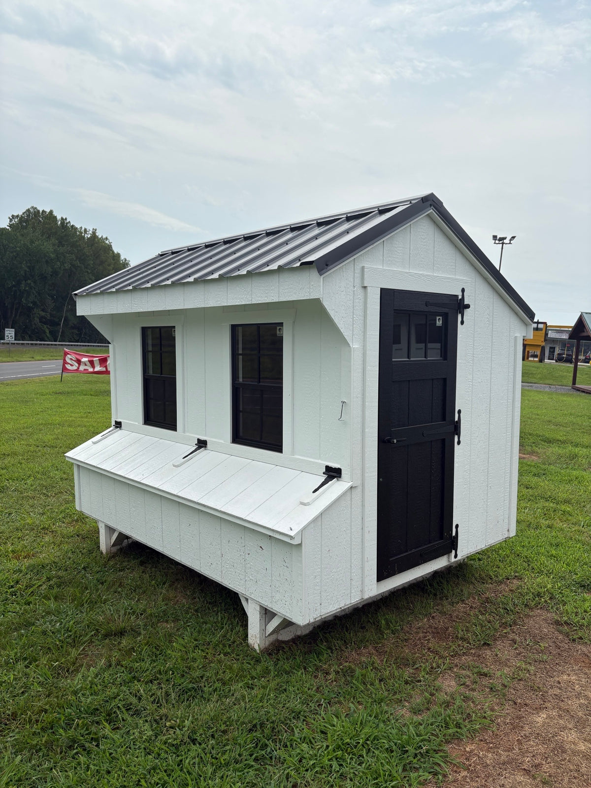 5x8 Quaker Chicken Coop (#ZC218)